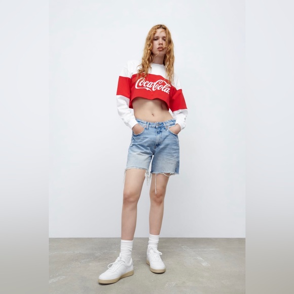 ZARA ❤️❤️❤️Coca-Cola®️ Cropped Top 😍 Sz Medium - NWT - Picture 5 of 10